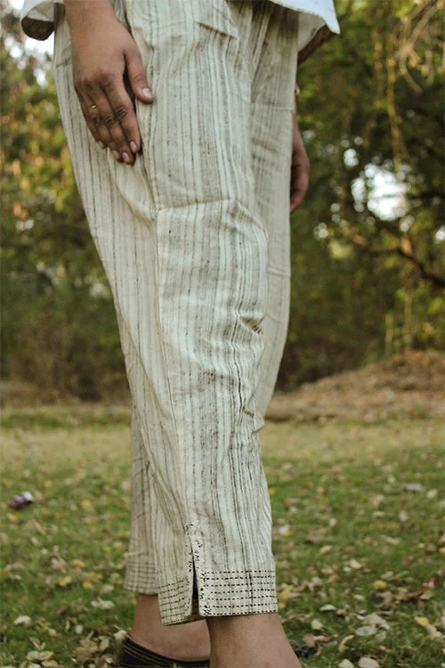 Sadhna 'Biri' Beige cotton pants Slim Fit Casual Pants