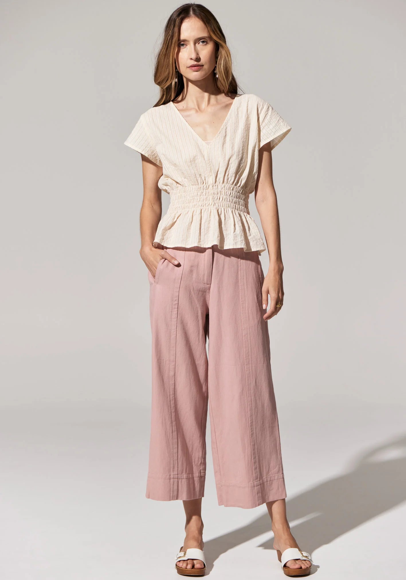 POL Miley Crop Pant in Rose Wide-Legged Palazzos