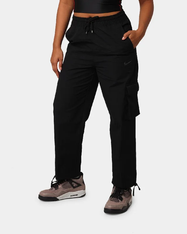 Nike Sportswear Women's Icon Clash Pants Black/Dark Smoke Chic Slim Fit Pants