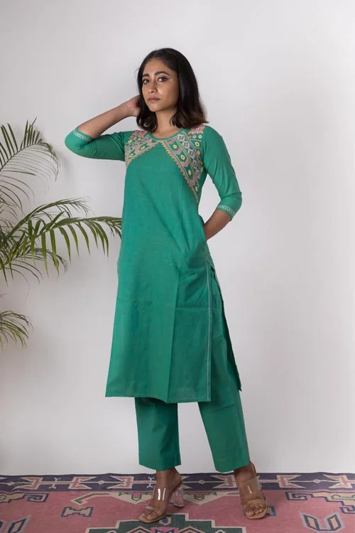 Urmul 'Nut' Hand Embroidered Cotton Kurta Pant Set (2Piece Set) kurta and pant Trendy Tapered Pants