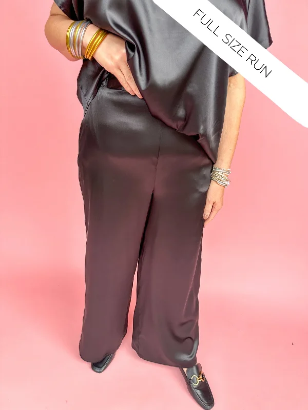 ADRIENNE | Cora Pants - Black Comfy Zip-Up Pants