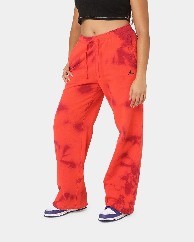 Jordan Women's Heritage Fleece Printed Pants Bright Crimson/Black Elegant Dress Pants Jordan Women's Heritage Fleece Printed Pants Bright Crimson/Black Elegant Dress Pants