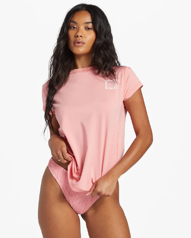 Core Sunday Surf Short Sleeve Rashguard Short Sleeve Surf Tee - Flamingo Anti-Shrink Durable Soft Core Sunday Surf Short Sleeve Rashguard Short Sleeve Surf Tee - Flamingo Anti-Shrink Durable Soft