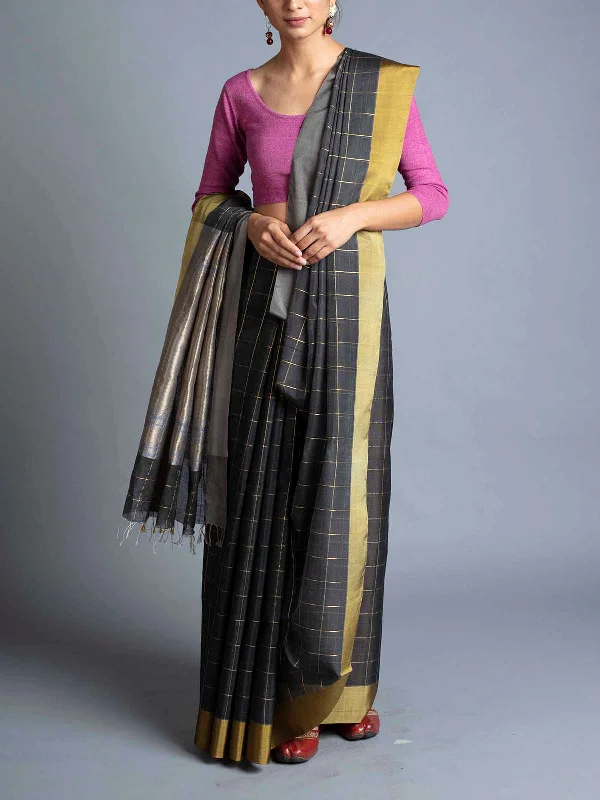 Handwoven Maheshwari Saree Charcoal With Blouse Piece Loose Oversized Blouse