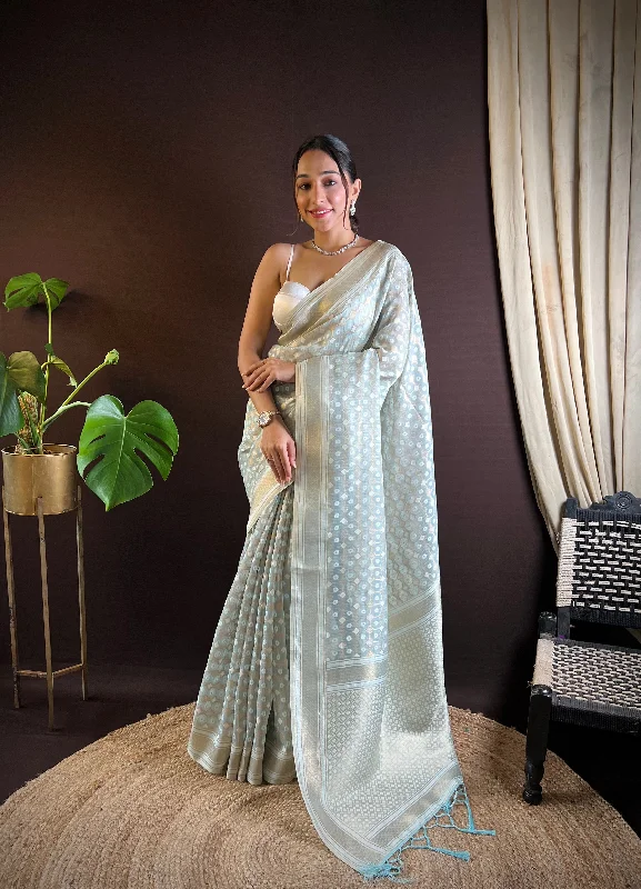 Women Party Wear Jari Weaving Worked Khicha Silk Saree With Un Stitched Blouse Everyday Stylish Blouse Women Party Wear Jari Weaving Worked Khicha Silk Saree With Un Stitched Blouse Everyday Stylish Blouse