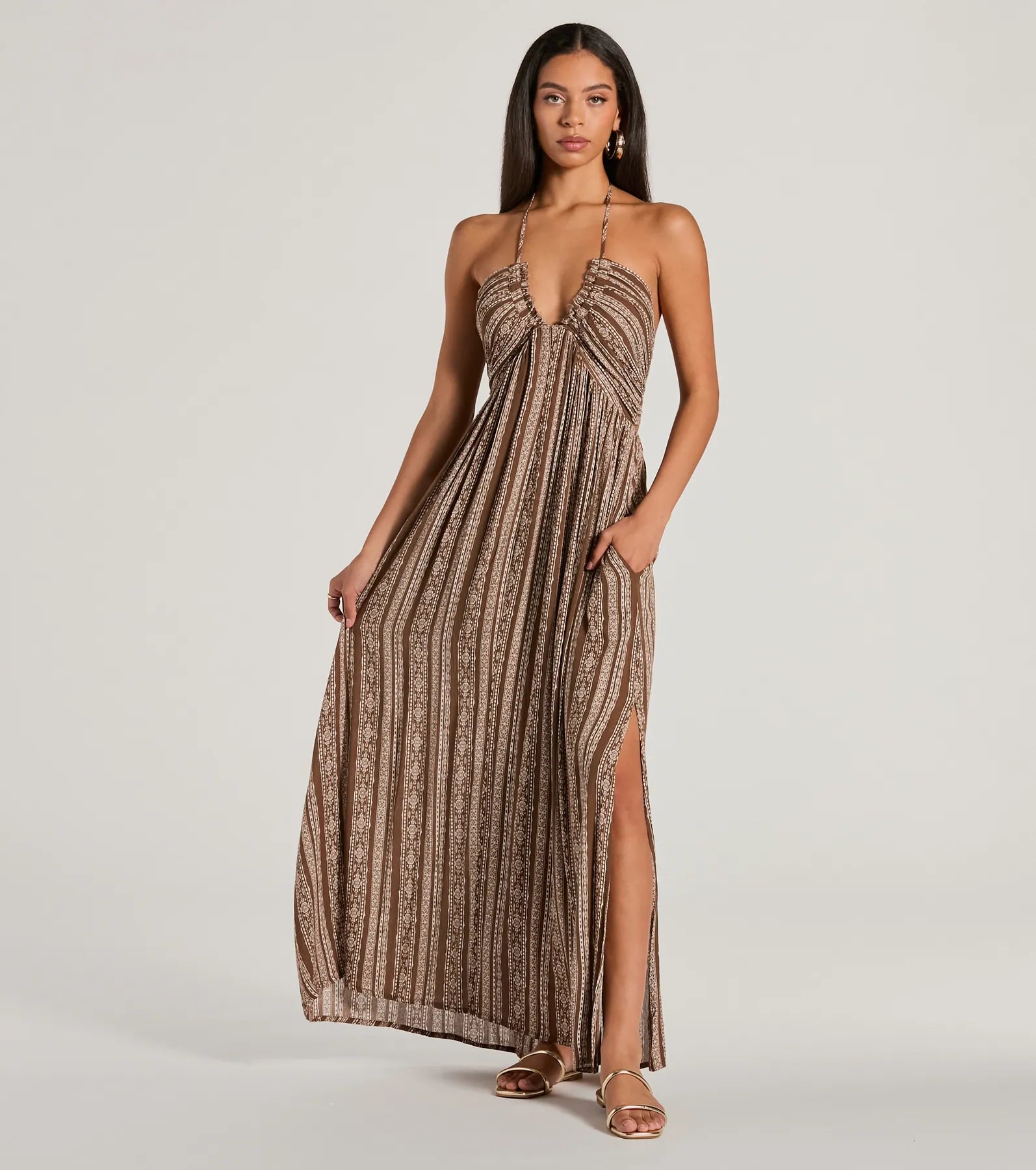 Bohemian-Chic Geometric Striped Halter Maxi Dress Trendy Floral Print Maxi Dress