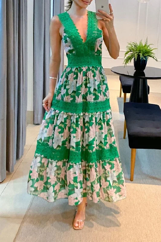 Floral Print Feminine Lace Patchwork Maxi Dress Comfortable Satin Maxi Dress
