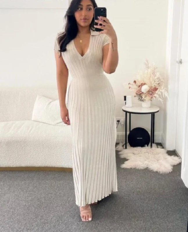 Green Cotton Lapel Knitted Pit Stripe Maxi Dress Short-sleeved V-neck Waist Closure Dresses Female Casual Slim Long Dress Chic Off-Shoulder Maxi Dress Green Cotton Lapel Knitted Pit Stripe Maxi Dress Short-sleeved V-neck Waist Closure Dresses Female Casual Slim Long Dress Chic Off-Shoulder Maxi Dress