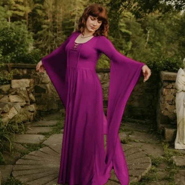 Maxi Dress with Bathwing sleeves Trendy Maxi Dress with Straps