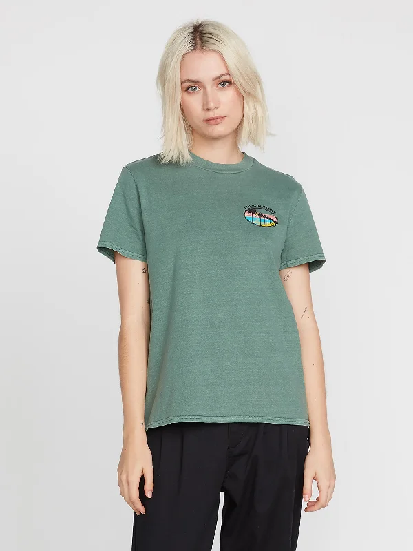 Lock It Up T-shirt - DARK PINE Front Pockets Side Pockets Patch Pockets