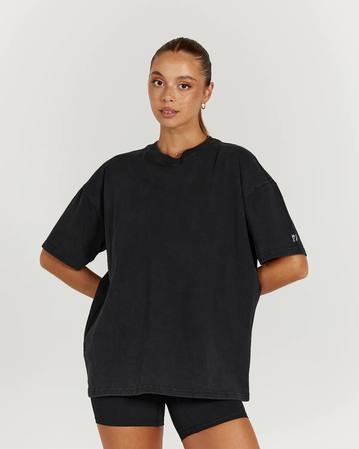 Muscle Republic | Essentials Tee - Faded Black Zippered Front Buttoned Front Snap Front