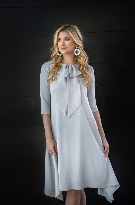 LEVEL Bow Dress