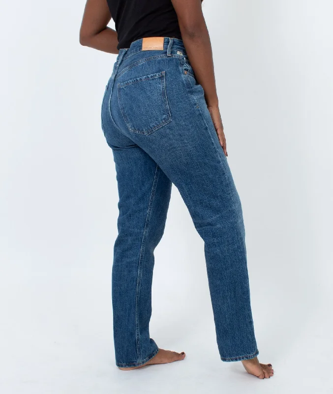 "Charlotte" Straight Jeans Fashionable Slim Fit Jeans