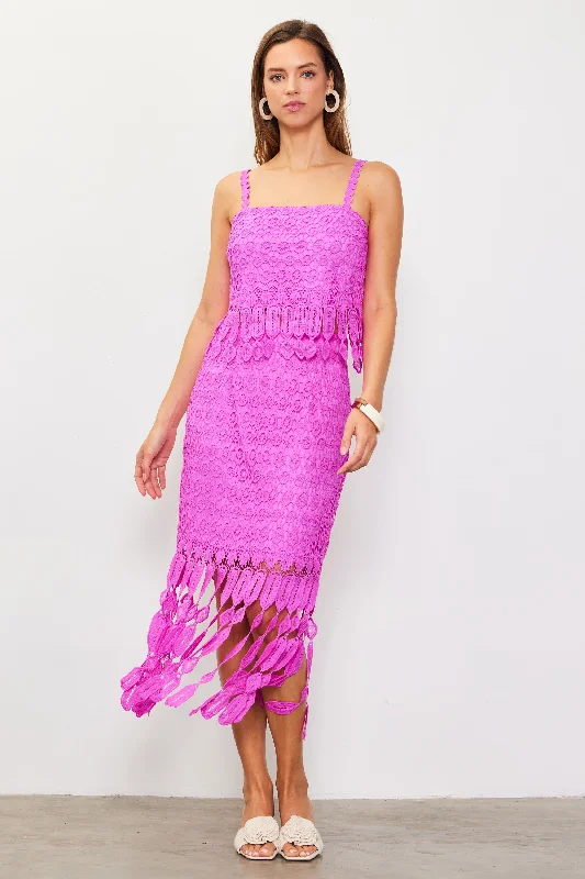Crochet Midi Skirt with Fringe Detail leather skirt bold
