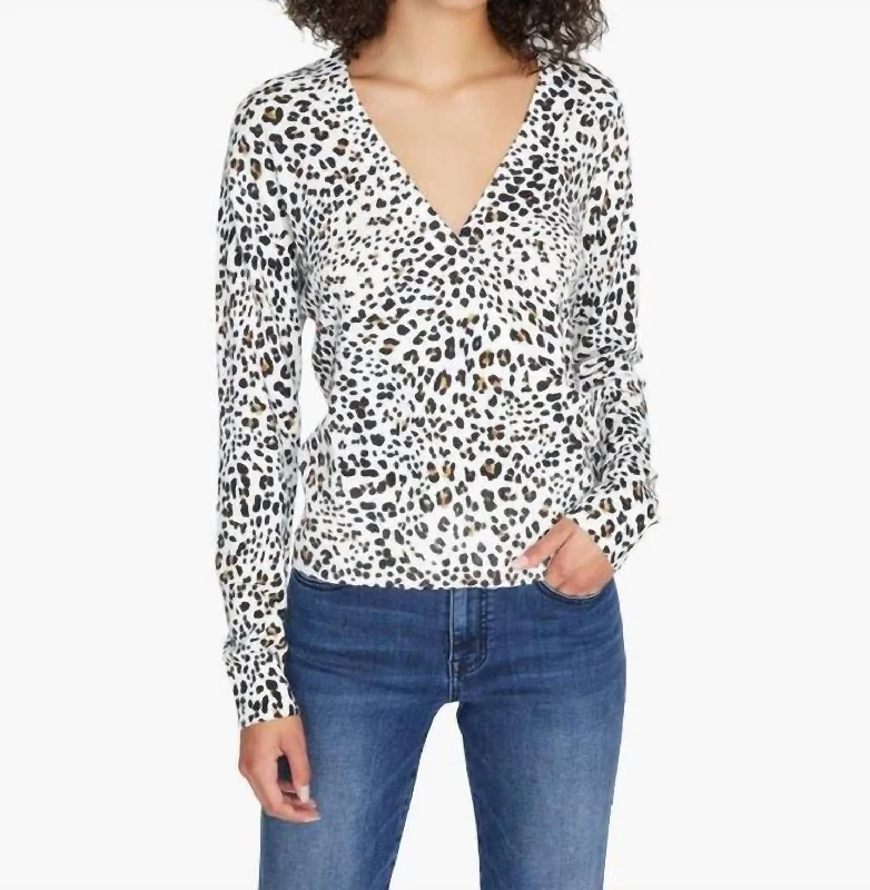 Xoxo Sweater In Leopard Stretchy Elastic Breathable